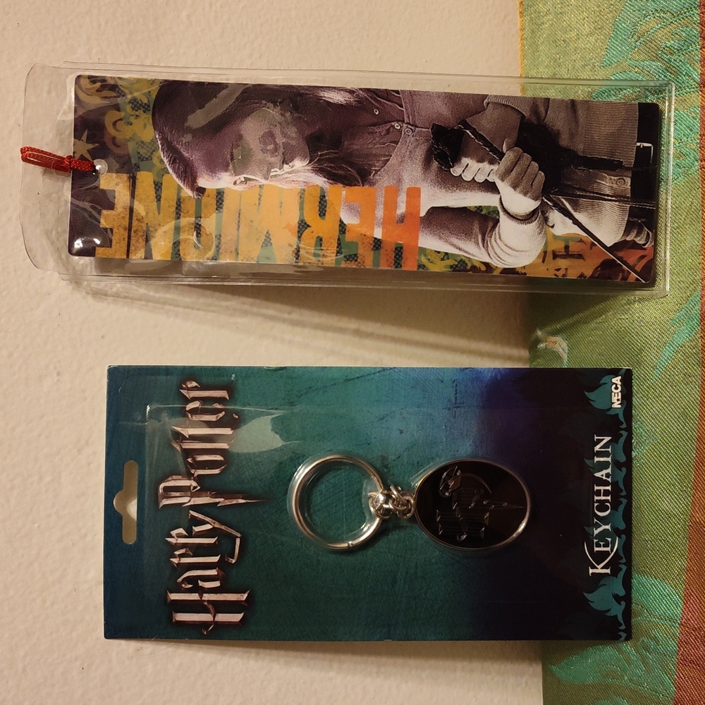 Bundle of Harry Potter Keychain and Hermione Bookmark NWT